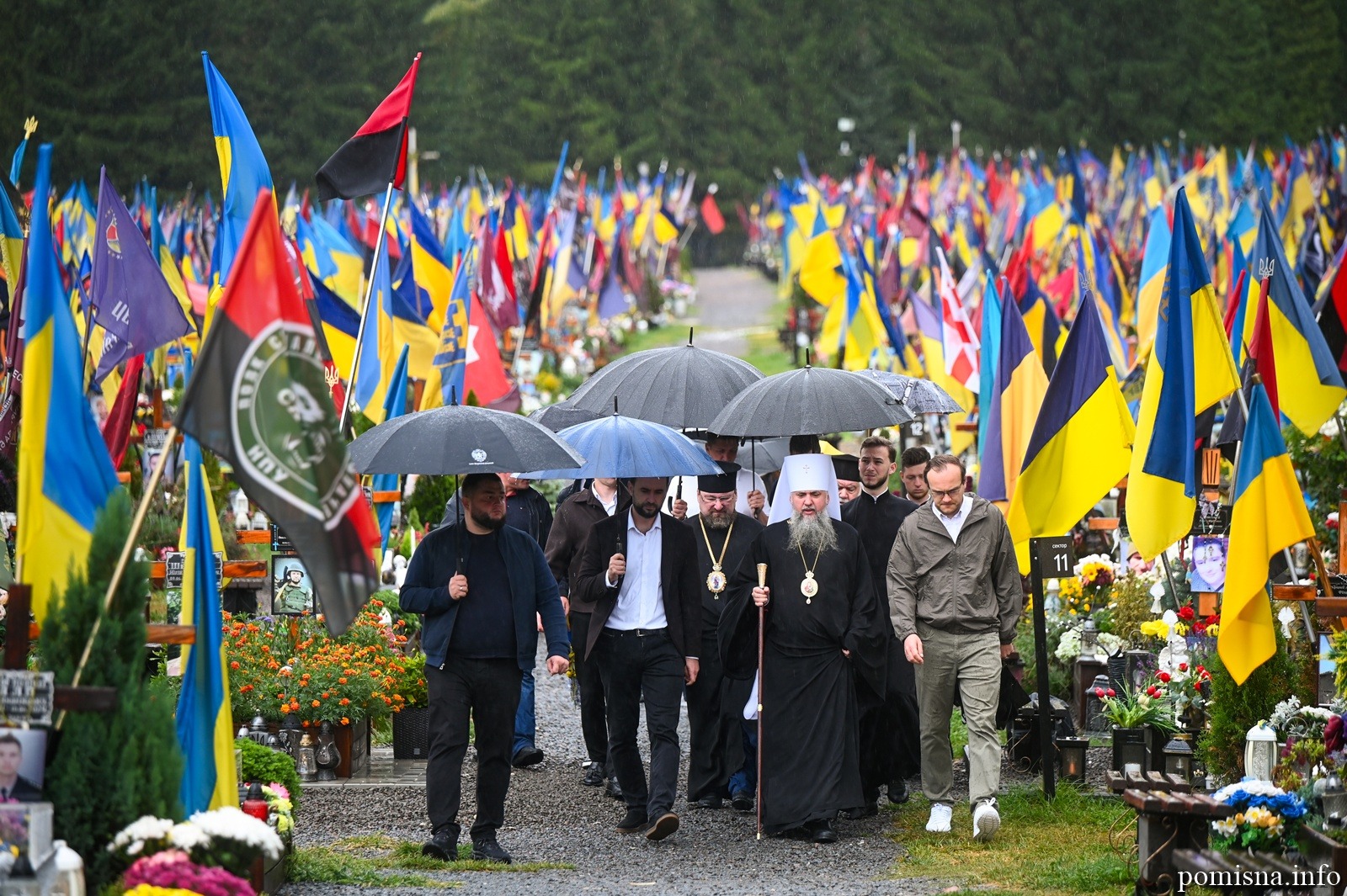 У Львові Митрополит Епіфаній віддав шану полеглим українським воїнам