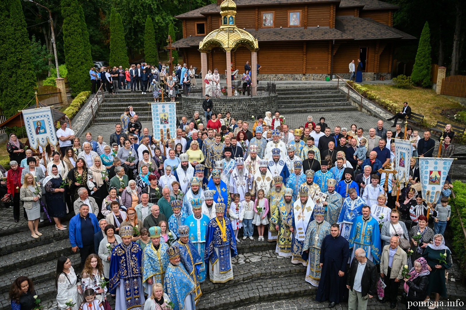Священне богослужіння у храмі на честь образу Божої Матері «Всецариця»